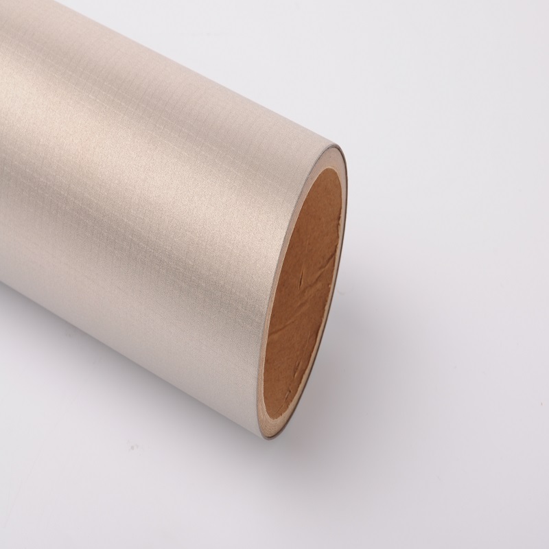 Electromagnetic shielding cloth